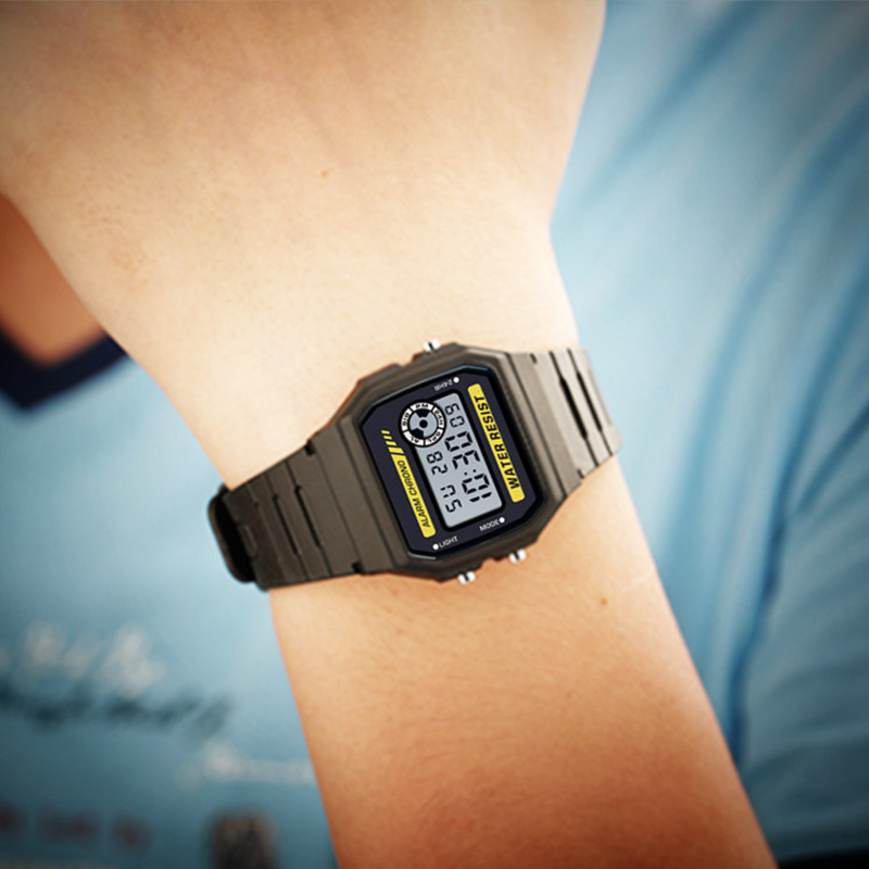Top Brand Fashion Sport Electr - مراجعة Silicone Band Women وسعره