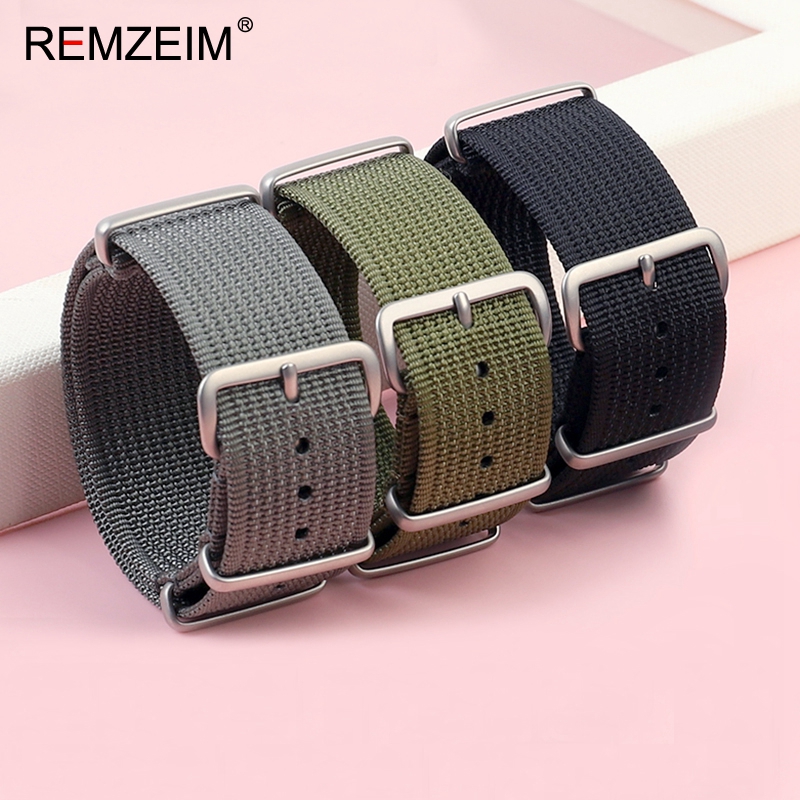New Ribbed Nylon Watch Strap 1 - مراجعة Nato Strap Nylon وسعره