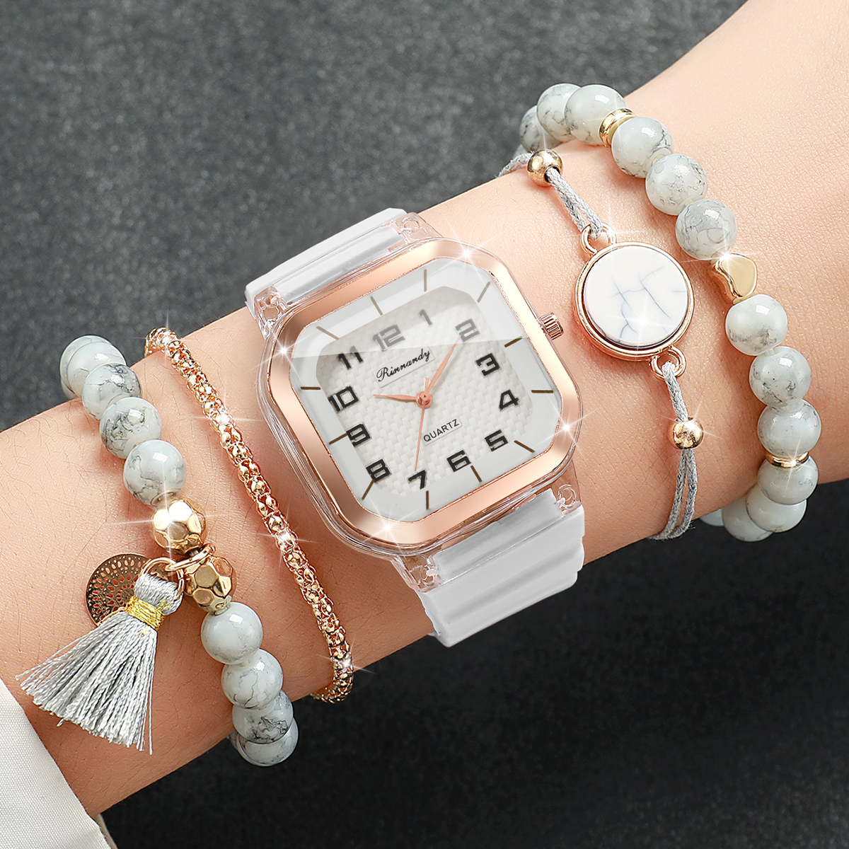 5PCS Fashion Square Dial Women - مراجعة Silicone Band Women وسعره
