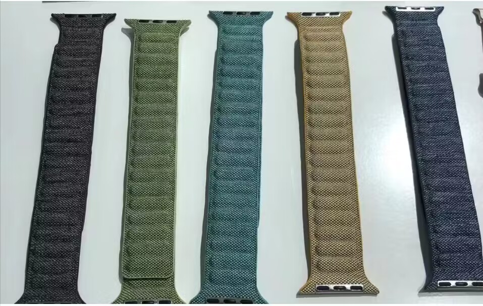 New Original Denim nylon strap - مراجعة Milanese Loop Magnetic وسعره
